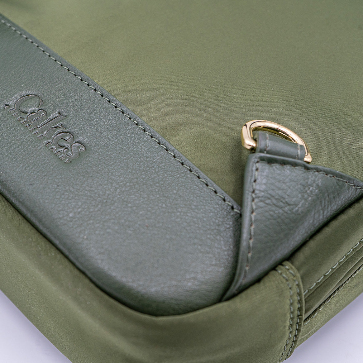 Millie Athletic Compact-M Leather CCW Bag